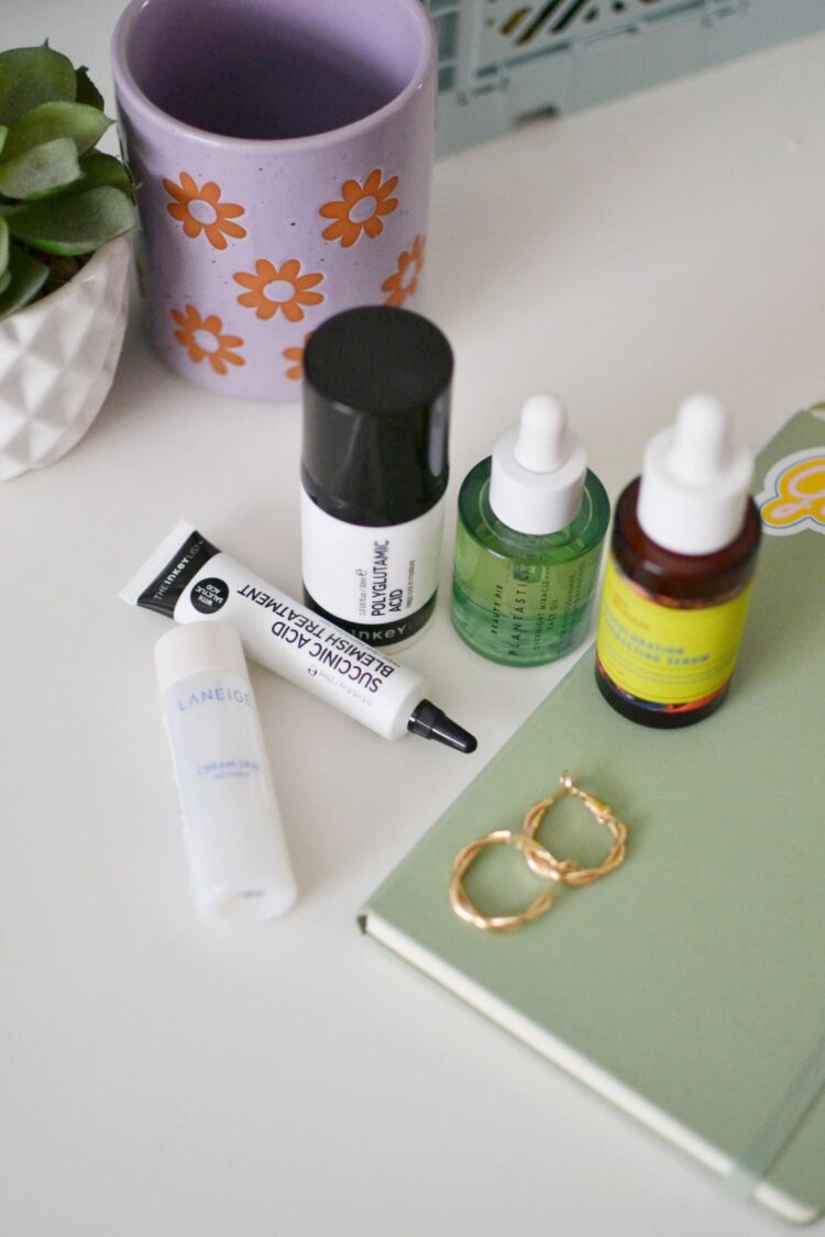 Skinamalism for a basic skincare routine