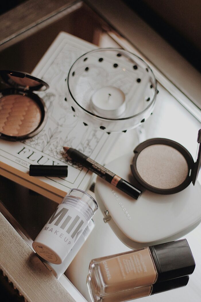 Basic Makeup for Beginners: Essentials You Need In Your Kit