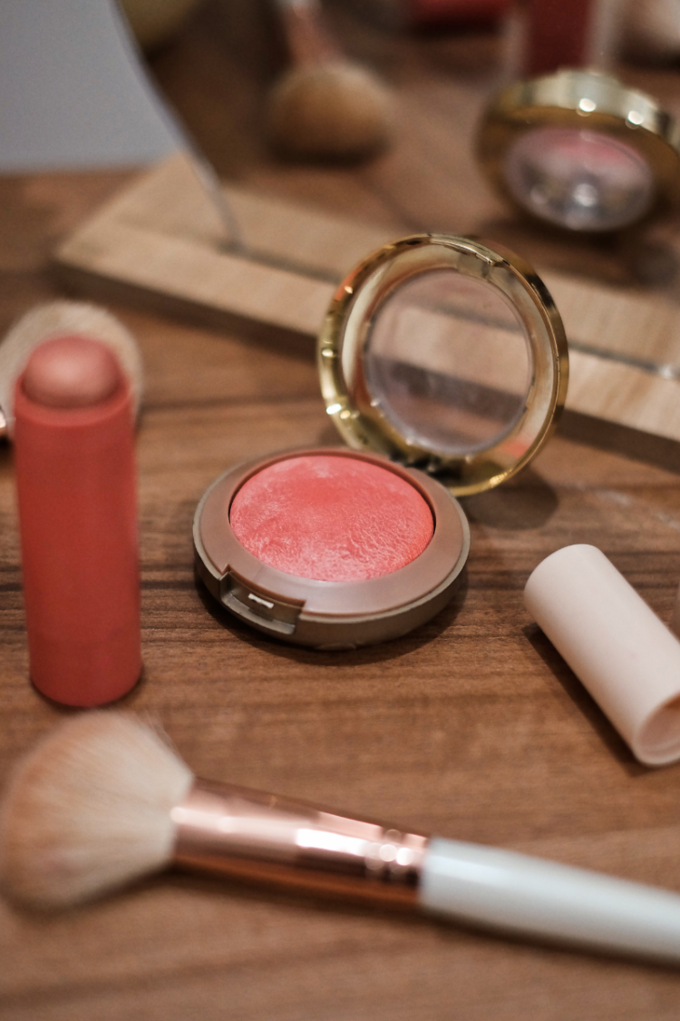 best blush for acne prone skin picks